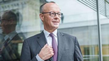 Friedrich Merz zu Gast in Hamburg: Ein Club freute sich besonders