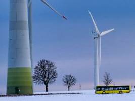 Strom auch ohne Sonne und Wind: Dunkelflauten nehmen durch den Ausbau der Erneuerbaren ab