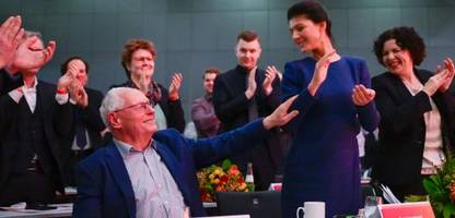 sahra wagenknecht beim bsw-parteitag in bonn: alte republik, neue feinde