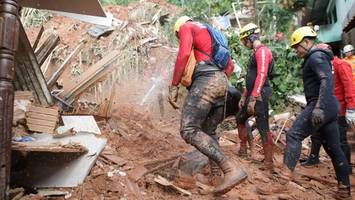 Unwetter in Brasilien: Mindestens sieben Tote bei Erdrutschen