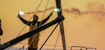 Vendée Globe: Charlie Dalin siegt in Rekordzeit, Boris Herrmann hat noch 3000 Seemeilen vor sich