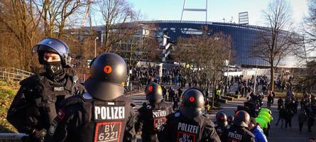 bayern will „sehr zurückhaltend“ mit urteil zu polizeikosten umgehen