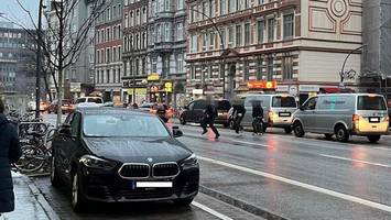 Lebensgefahr auf der Holstenstraße: Polizei will Gitter aufstellen