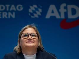 Politik in Bayern: AfD will alle ukrainischen Kriegsflüchtlinge sofort abschieben