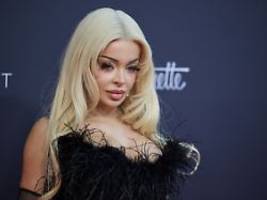 big as fuck: katja krasavice jubelt über ihre riesenboobies