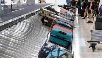 „waren nur noch ein paar sachen drin"  - gepäck für 2300 euro weg: easyjet-passagierin kommt mit halb leerem koffer an