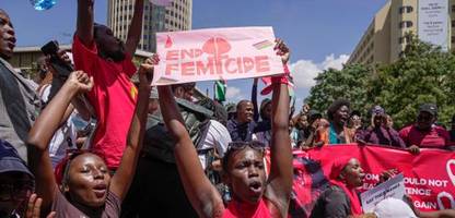 femizid in kenia: ehefrau getötet und zerstückelt - mann packt leichenteile in rucksack