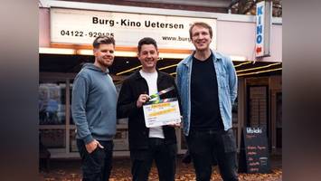 indie-pop aus itzehoe: band dreht erstes video im burg kino