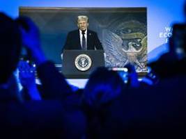 wirtschaftselite hofiert trump: kettensäge statt diversity in davos