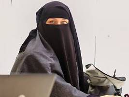 ausnahmegenehmigung abgelehnt: frau darf mit gesichtsschleier nicht ans steuer