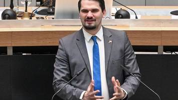 berliner afd-politiker sorgt am holocaust-gedenktag für eklat