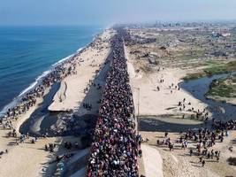 Gazastreifen: Ein Elendszug, den Hoffnung begleitet