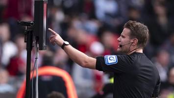 Videobeweis: Schiedsrichter erklären sich per Durchsage
