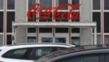 standortinvestitionen: nach 23 jahren kehren coca-cola-dosen nach halle zurück