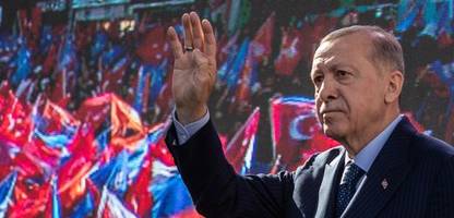 Türkei: Recep Tayyip Erdoğan nimmt Oppositionelle und Kulturschaffende ins Visier