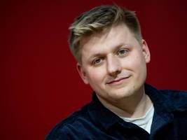 leute: el hotzo macht social-media-pause