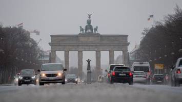 Frost und Glätte: Auf Berlins Straßen ist Vorsicht geboten