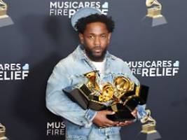 Halbzeitshow beim Super Bowl: Sieben Fakten über den Rapper Kendrick Lamar