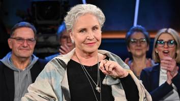 "es bleibt einfach gar nichts" - vegetarierin katerina jacob zum fleischessen "gezwungen"