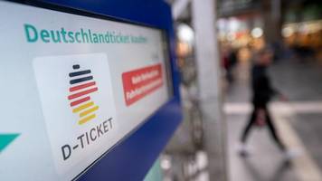 Nahverkehr: Droht dem Deutschlandticket 2026 das Aus?