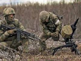 Von belarussischem Territorium: Selenskyj warnt vor Putins Angriff auf Polen und Litauen