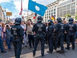 querdenker hatten geklagt: polizei gewinnt streit um corona-demos vor gericht