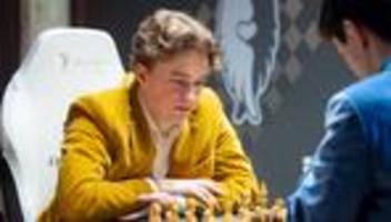 schach : vincent keymer gewinnt schachturnier von magnus carlsen