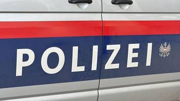 Mann attackiert Passanten in Österreich – 14-Jähriger tot