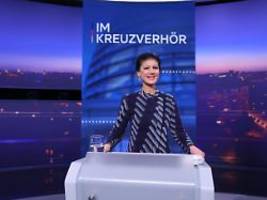 Nicht immer alles abnicken: Wagenknecht: USA müssen sich an Kosten eines Ukraine-Friedens beteiligen