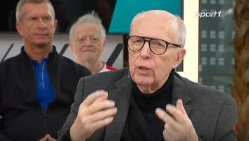 im fußball-talk - mitten in der live-sendung: reiner calmund bekommt gesundheits-alarm