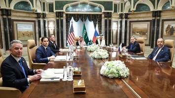 Kommentar von Joachim Krause - Verhandlungen in Riad: US-Delegation widersteht Moskau – doch Trumps Kurs bleibt ungewiss