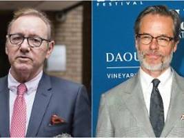 Du bist kein Opfer!: Kevin Spacey dementiert sexuelle Belästigung von Guy Pearce