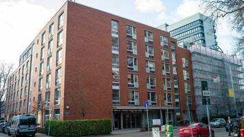 altenheim in st. georg wird ungewöhnliche flüchtlingsunterkunft