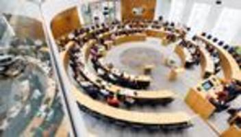 landtag: opposition sieht schwächen bei förderprogramm für kommunen