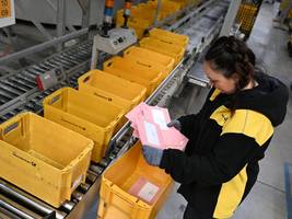 briefwahl: die post fährt sondertouren