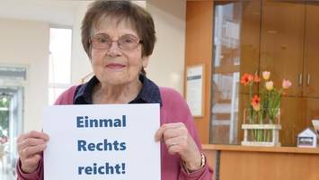 „Leistet Widerstand!“: 90-Jährige wehrt sich gegen rechts