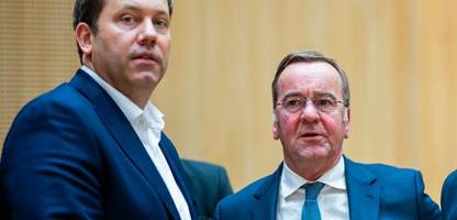 SPD: Lars Klingbeil fordert Zugeständnisse von Friedrich Merz