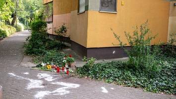 ex-frau erstochen – gericht spricht von „öffentlicher hinrichtung“