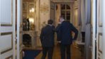 friedrich merz: merz besucht macron bei erster auslandsreise nach bundestagswahl