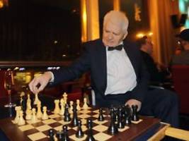 Spieler des Jahrhundertmatchs: Schach-Legende Boris Spasski verstorben