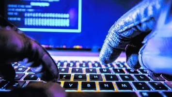 klinik bestätigt hackerangriff: 12.000 patientendaten weg