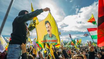 Nach 40 Jahren - PKK-Chef Öcalan ruft zum Ende des bewaffneten Kampfes gegen die Türkei auf