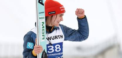 Skispringen bei der Nordischen Ski-WM: Selina Freitag holt erste Medaille für Deutschland