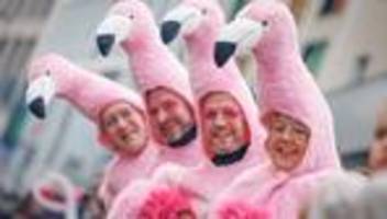 karneval: tausende feiern karneval - sicherheit rund um umzüge erhöht