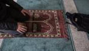 religion: zehntausende muslime in sachsen-anhalt feiern ramadan