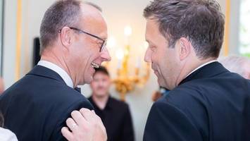 cdu und spd: nach hamburg-wahl fällt der rosenmontag aus
