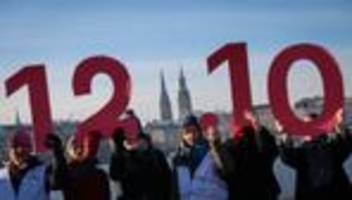 hamburger zukunftsentscheid: klima-initiative beantragt volksentscheid für oktober