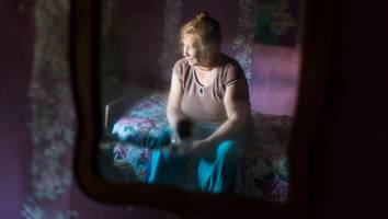 „Für die Mütter der Helden“  - Russische Regierung schenkt Müttern gefallener Soldaten Fleischwölfe