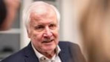 reaktionen auf sondierung: seehofer wirft union wegen schulden-plänen wortbruch vor