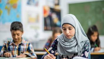 „so kann man nicht unterrichten“ - lehrer in Österreich schlagen ramadan-alarm: „kinder sind unterzuckert und müde"